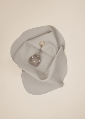 Kroužek na klíče Polene Airpods Duo Taupe | CZ J9741P